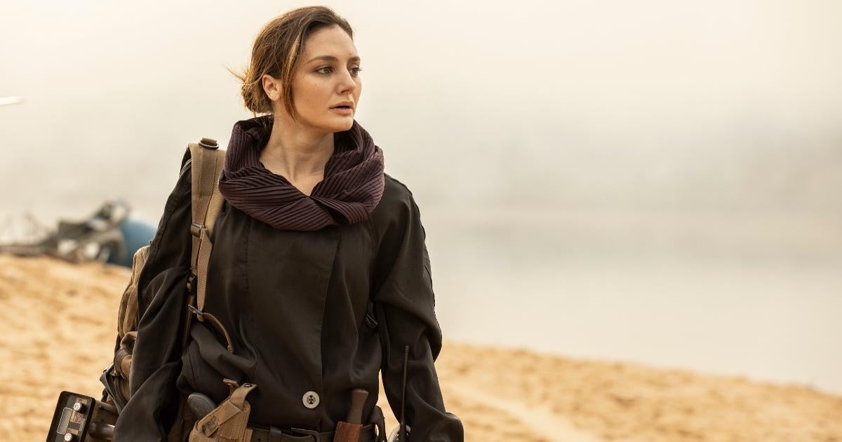 Christine Evangelista Explains Why She Is 'Surprised' to Return to 'The Walking Dead' Universe (Exclusive).jpg