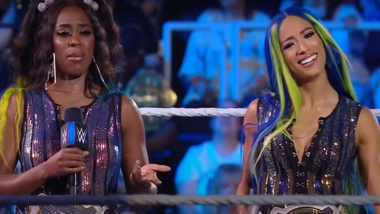 WWE Fans Show Support for Sasha Banks and Naomi After Walking out of 'WWE Raw'