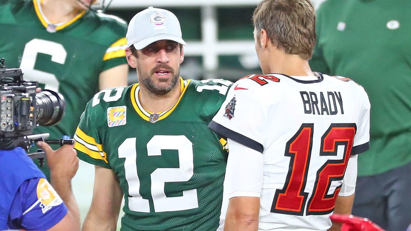 usatsi aaron rodgers tom brady Tom Brady to face Aaron Rodgers and Patrick Mahomes: Here's how he fared Star QBs