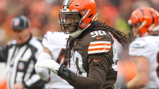 Browns sign 3-time Pro Bowl pass rusher Jadeveon Clowney