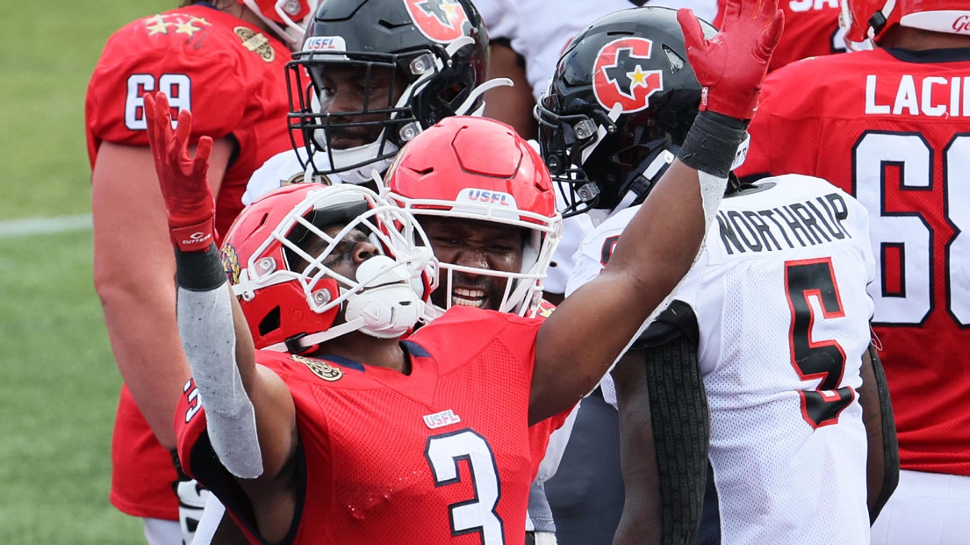 BIRMINGHAM, AL - MAY 15: Houston Gamblers quarterback Clayton