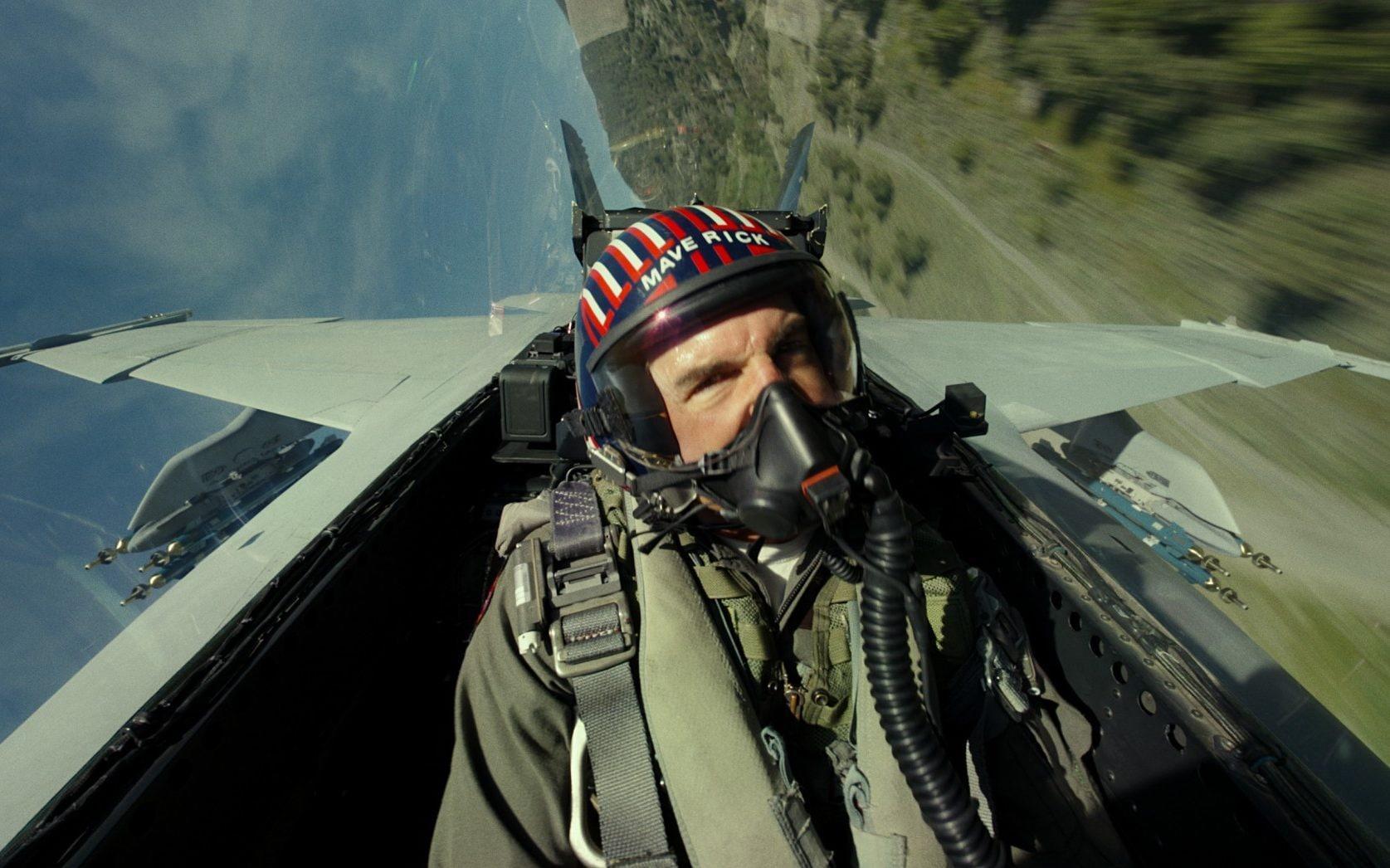 top-gun-2-maverick-director-joseph-kosinski-reveals-most-dangerous-stunt-filming.jpg