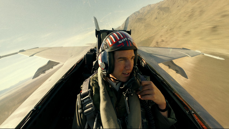 'Top Gun: Maverick': Tom Cruise Perfects the Movie as Theme Park Ride (Review)