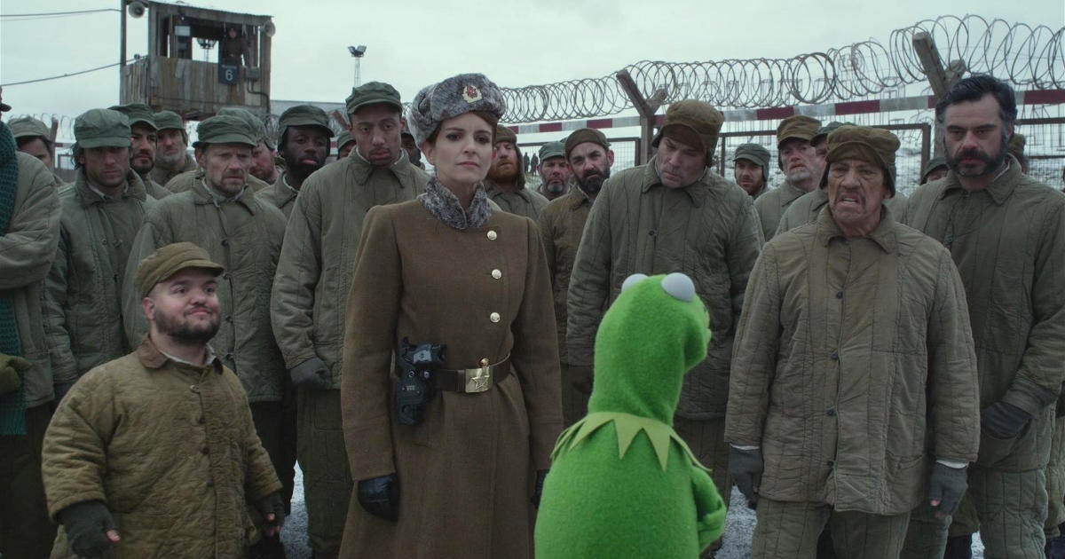 ray-liotta-in-muppets-most-wanted.jpg ray-liotta-in-muppets-most-wanted.jpg