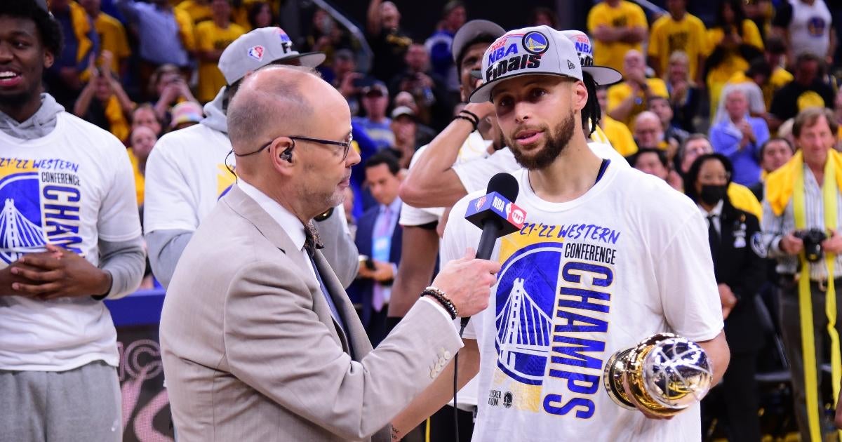 stephen-curry-makes-history-after-leading-warriors-western-conference-championship