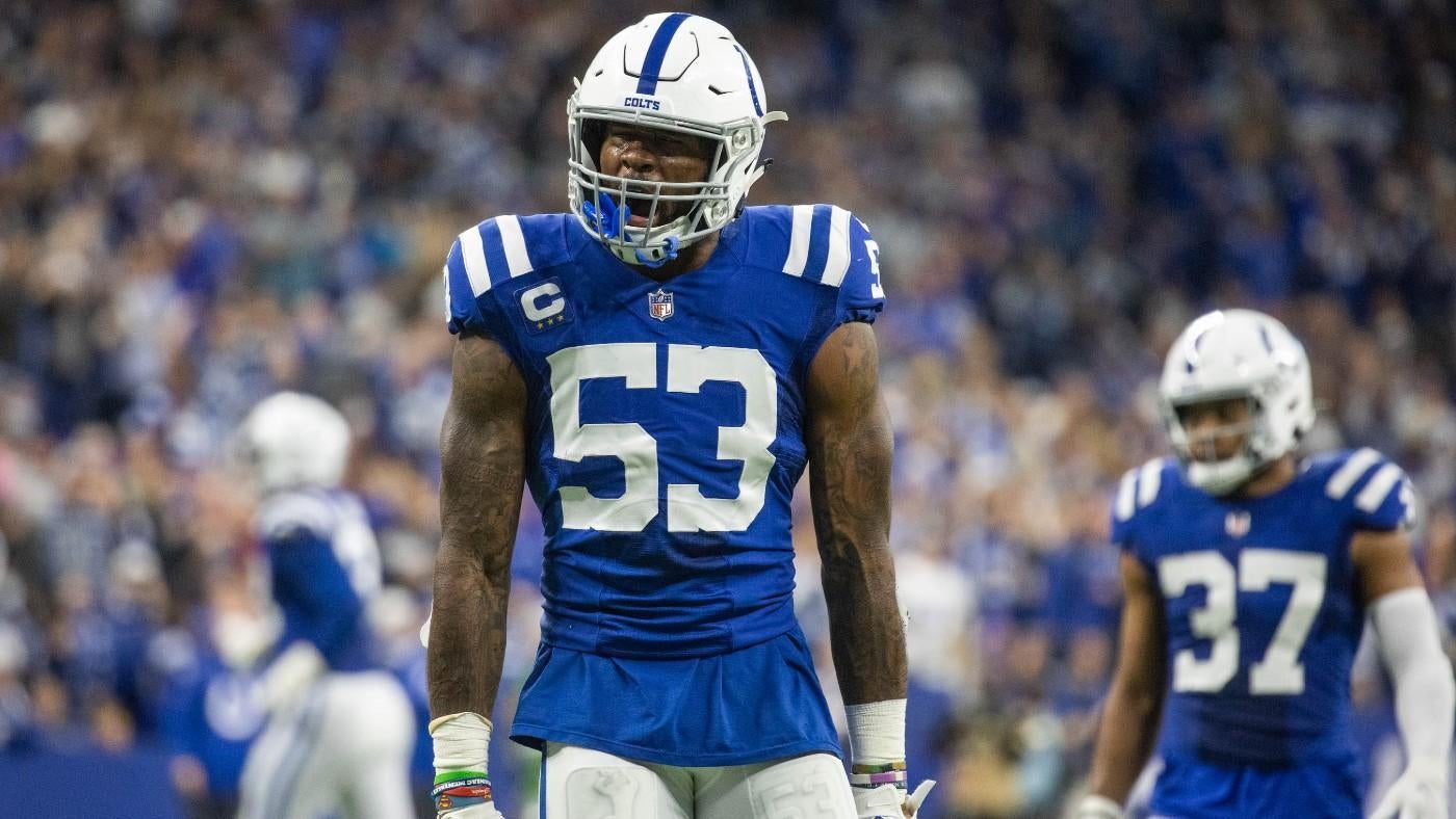 Shaquille Leonard returns to Colts practice after missing training camp due to back injury