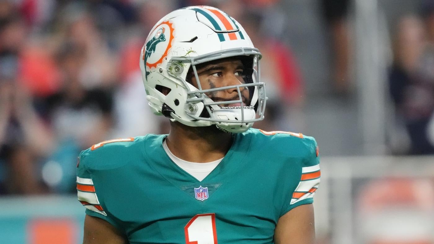 Dolphins' Tua Tagovailoa has another confirmed concussion; Teddy Bridgewater to start vs. Patriots in Week 17