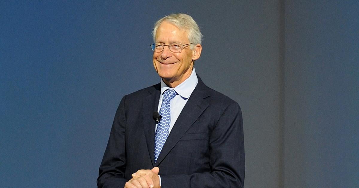 Walmart Heir Rob Walton Expected to Buy Denver Broncos, and Social Media Has Thoughts.jpg