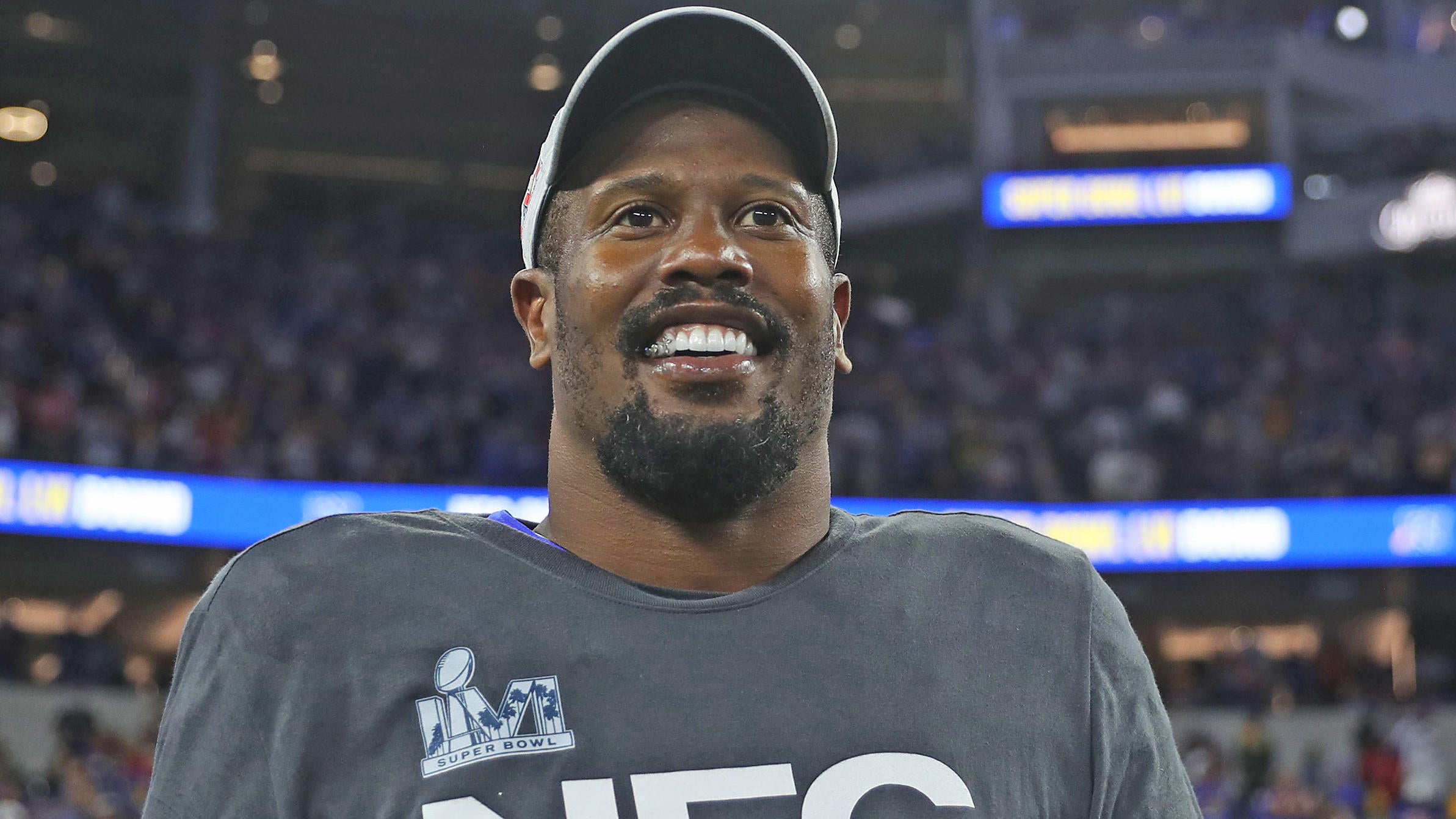 Von Miller Joins HQ Spotlight 