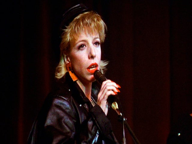 Julee Cruise, 'Twin Peaks' Singer, Dies at 65