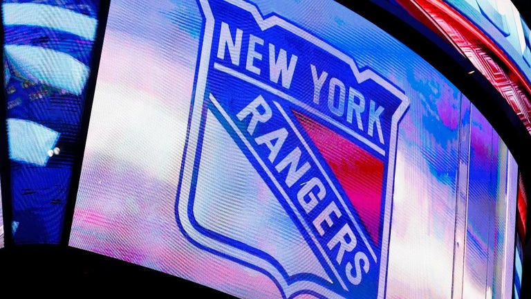 New York Rangers Fan Earns Lifetime Ban After Knocking out Tampa Bay Lightning Supporter
