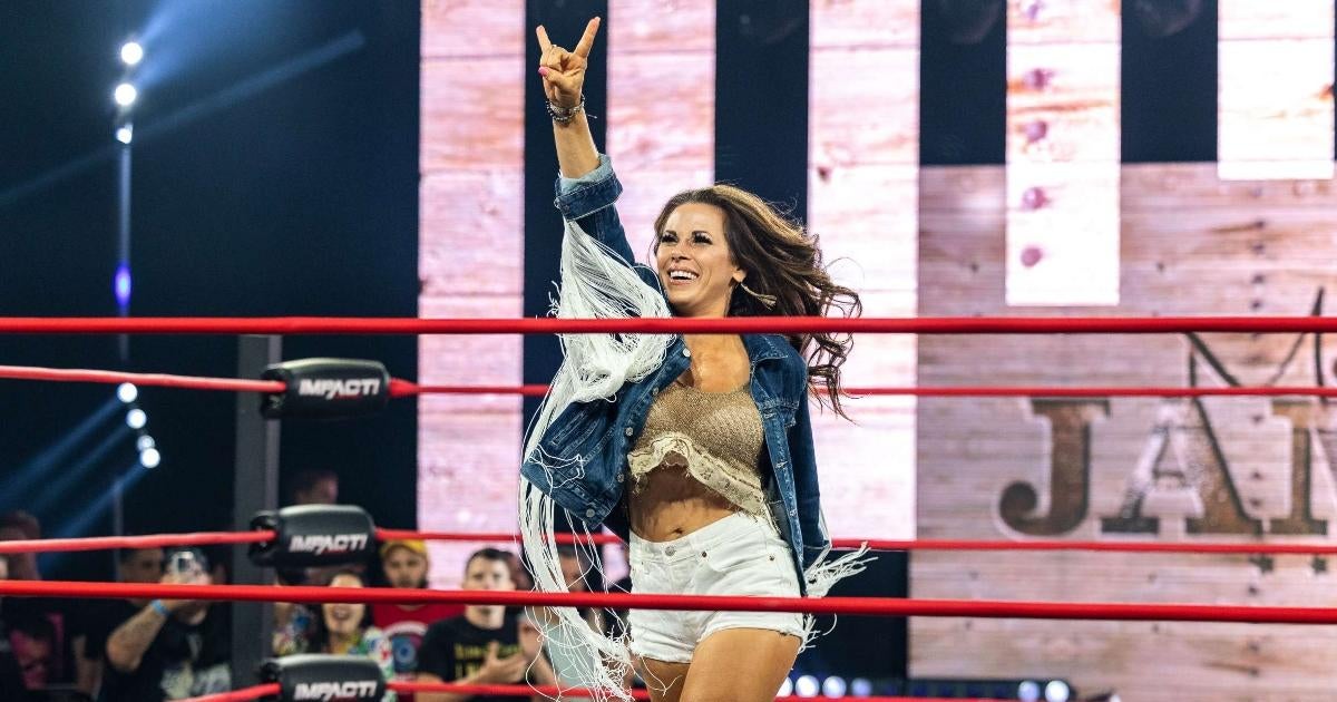 mickie-james-impact-wrestling-ahead-of-the-curve