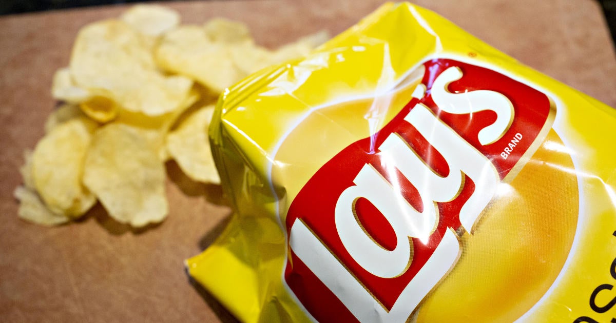lays-bag-with-chips