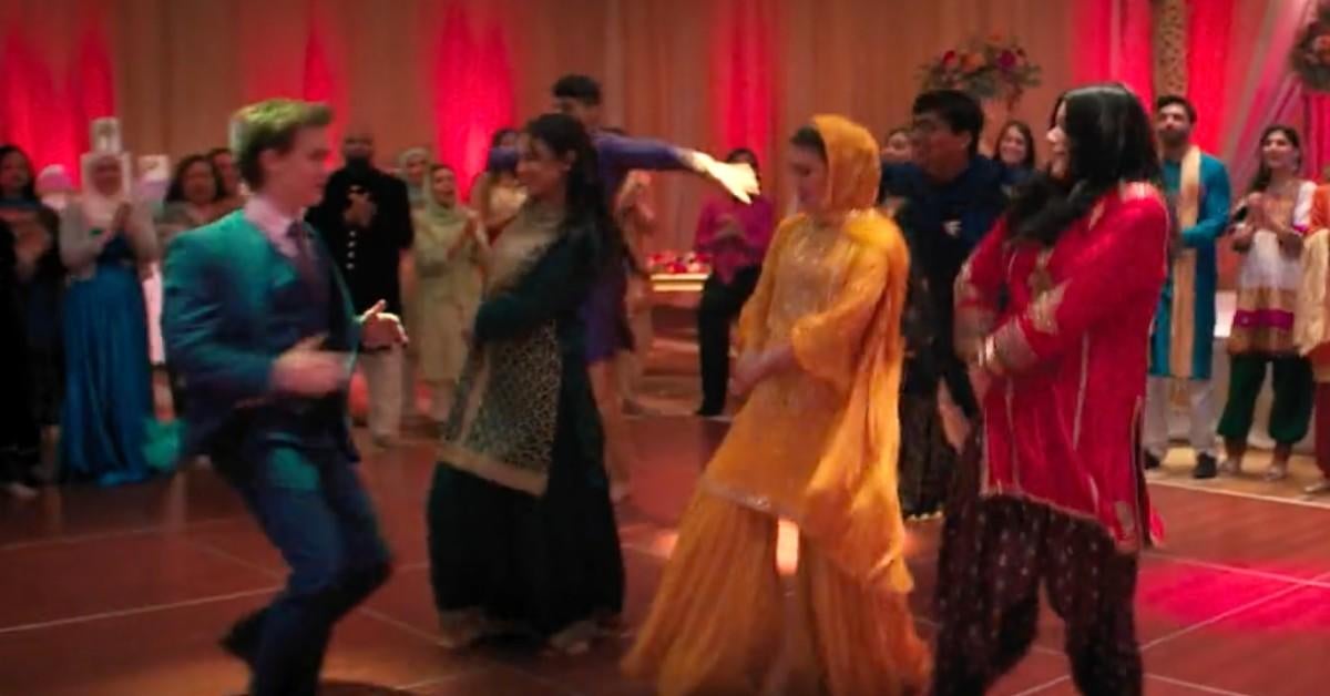 Mehndi Dance