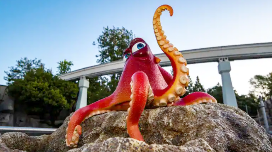 disneyland-finding-nemo-submarine-voyage-hank.png disneyland-finding-nemo-submarine-voyage-hank.png