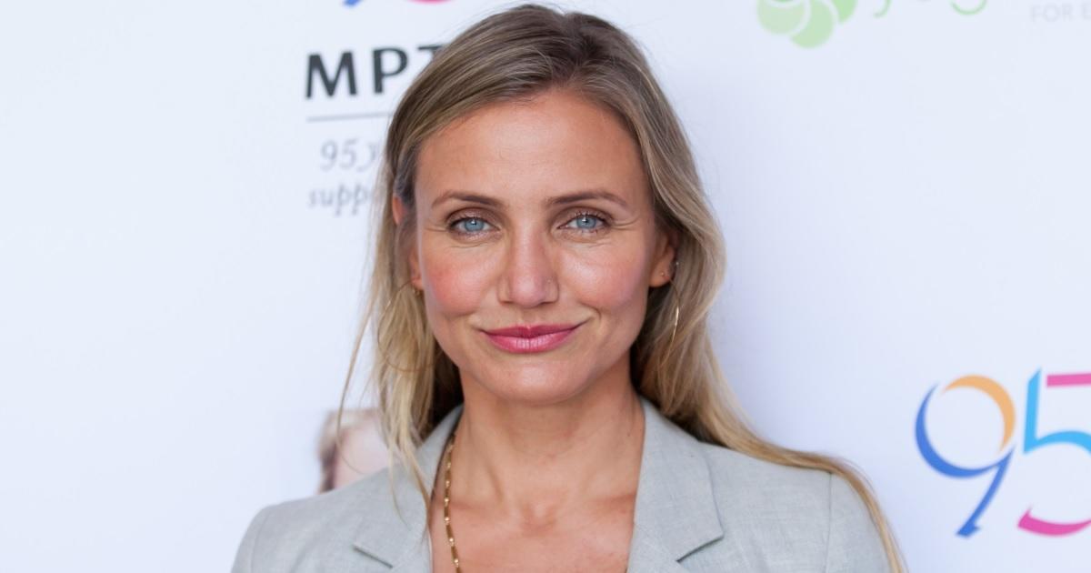 Cameron Diaz and Jamie Foxx’s Netflix Movie Plagued With Issues, Actress Reportedly to Retire Again Cameron Diaz and Jamie Foxx’s Netflix Movie Plagued With Issues, Actress Reportedly to Retire Again