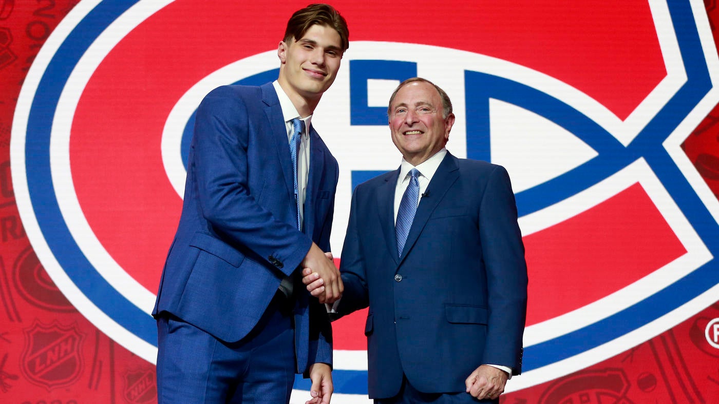 Wright, Slafkovsky vie to become No. 1 pick in NHL draft