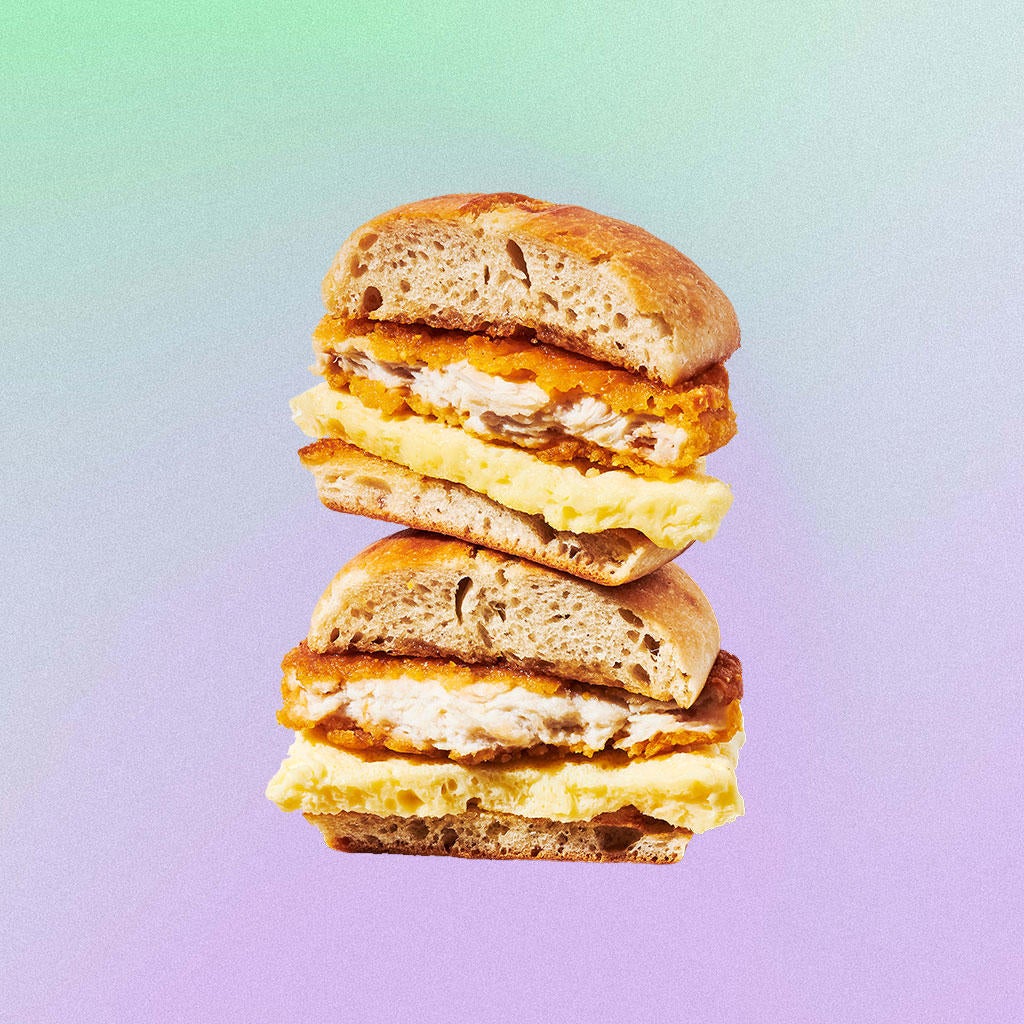 starbucks-chicken-maple-butter-egg-sandwich.jpg starbucks-chicken-maple-butter-egg-sandwich.jpg