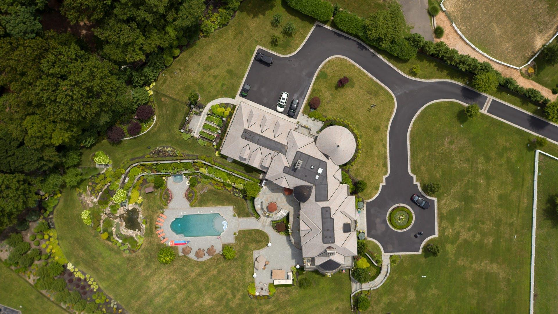 wolf-of-wall-street-equestrian-estate-3.jpg wolf-of-wall-street-equestrian-estate-3.jpg