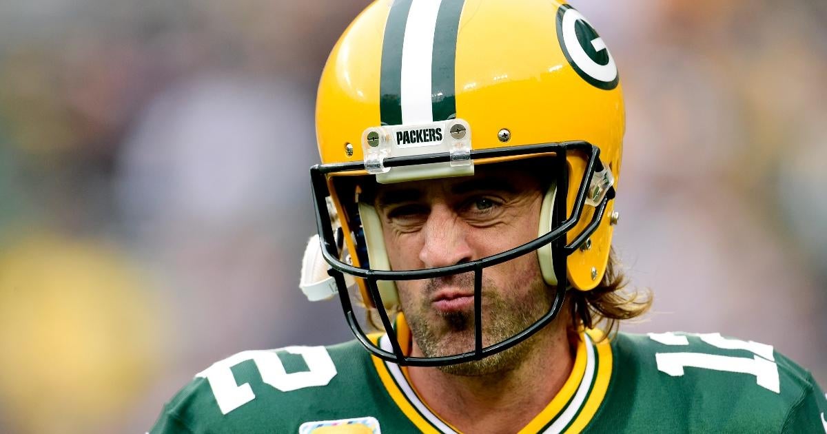 aaron-rodgers-gives-big-update-2022-nfl-season-and-career