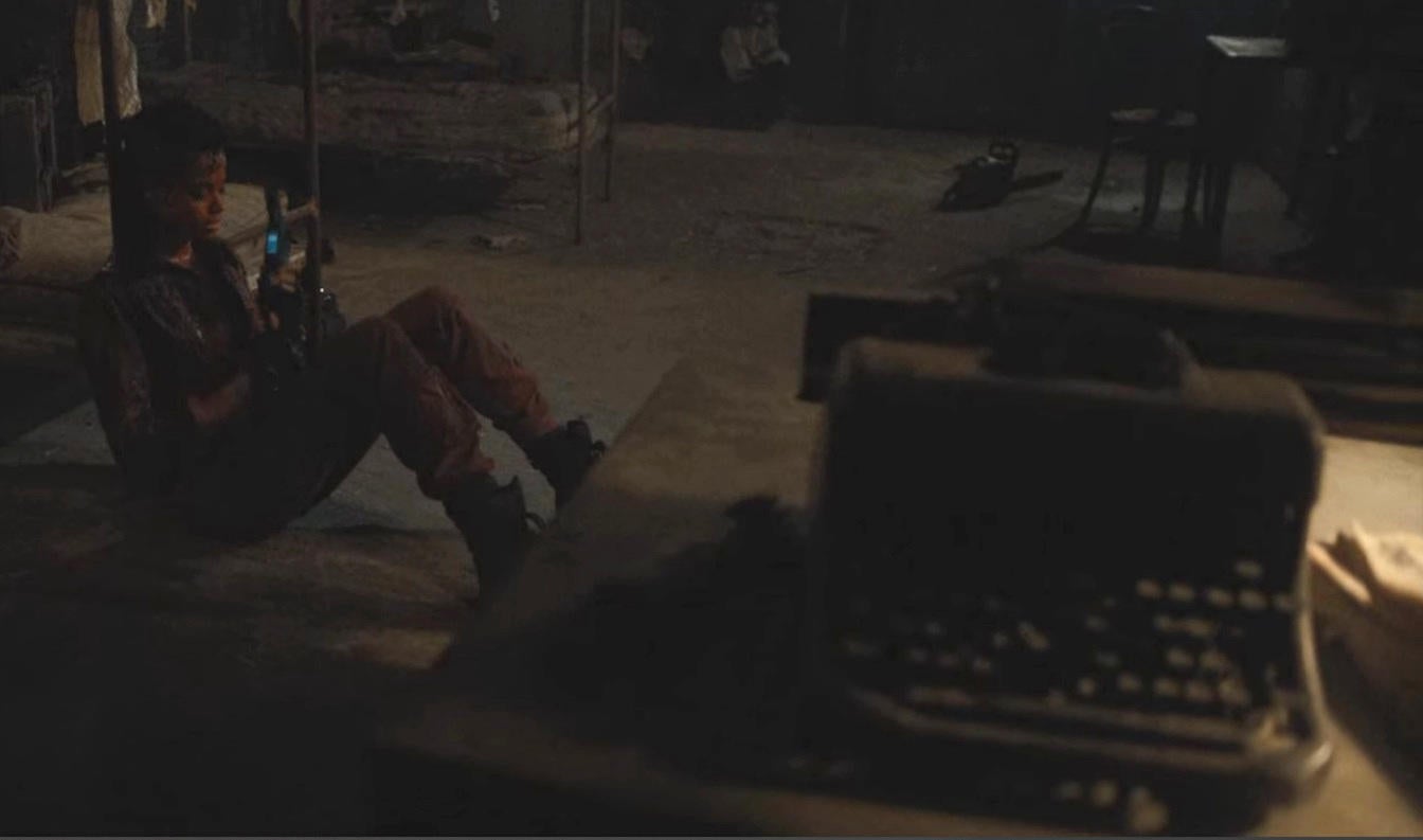 resident-evil-typewriter.jpg resident-evil-typewriter.jpg