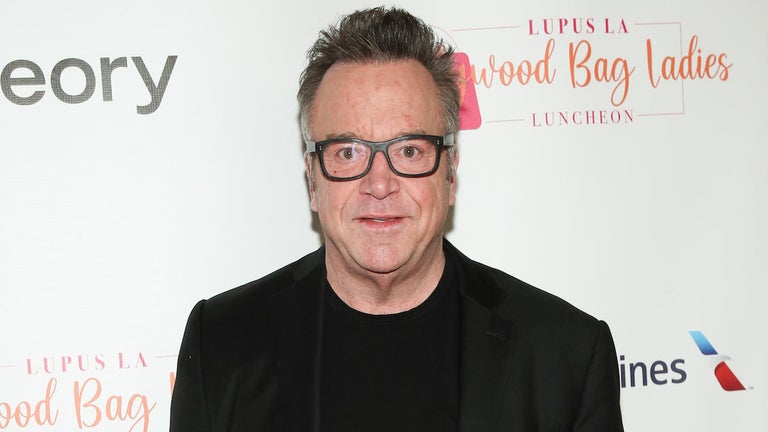 Tom Arnold Reveals 75-Pound Weight Loss Following Stroke