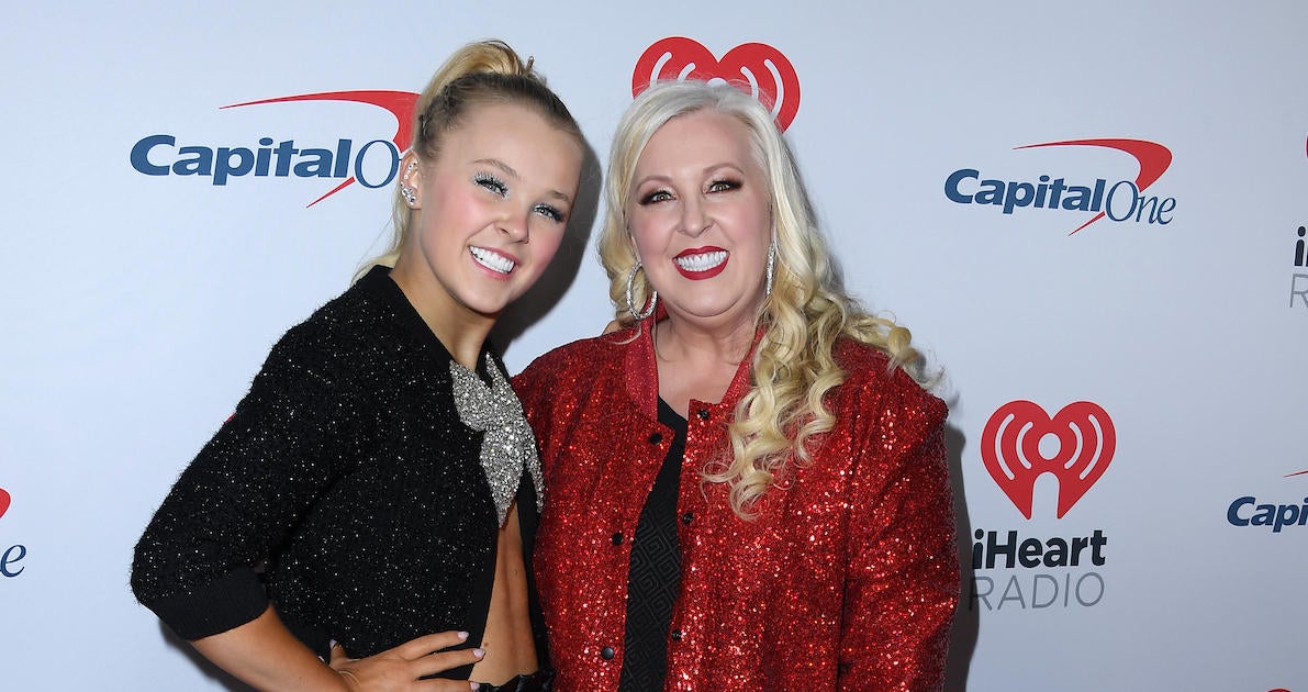 JoJo Siwa's Mom Calls out Candace Cameron Bure, Corrects Her Version of the Drama.jpg