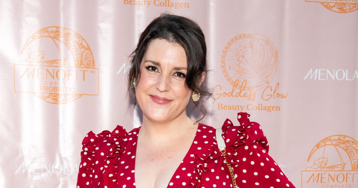Melanie Lynskey Opens up About 'Ridiculous' Body Shaming on Set of Movie.jpg