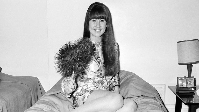 Judith Durham, The Seekers Singer of 'Georgy Girl' Fame, Dead at 79