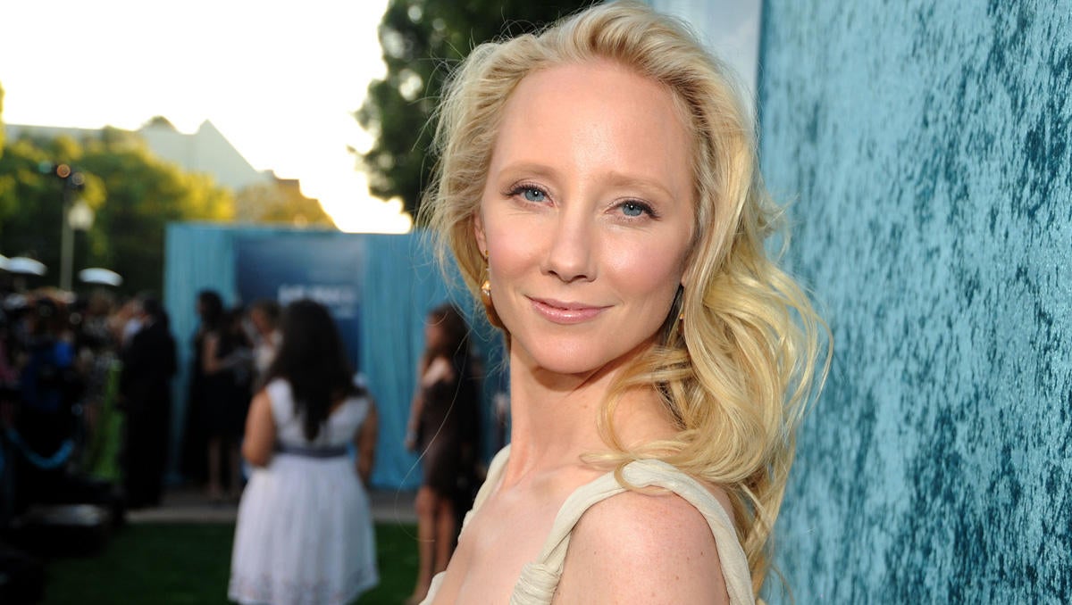 Anne Heche Accident: Neighbors Describe 'Horrific' Crash and House Fire That 'Scared' Neighborhood.jpg
