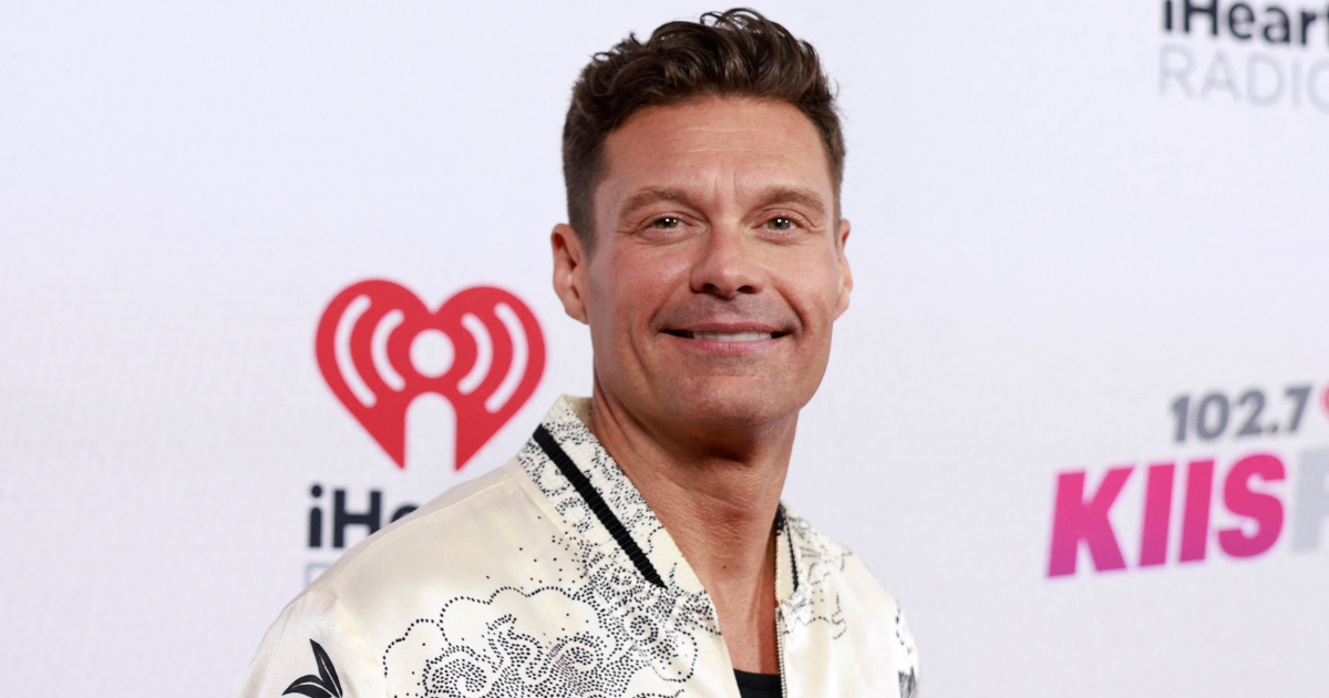 Ryan Seacrest Reveals Rare Snaps With His Sister Meredith