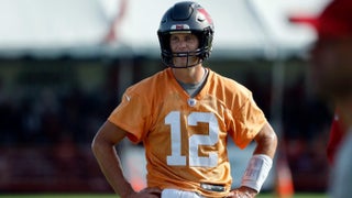 Tom Brady returns to practice with Bucs