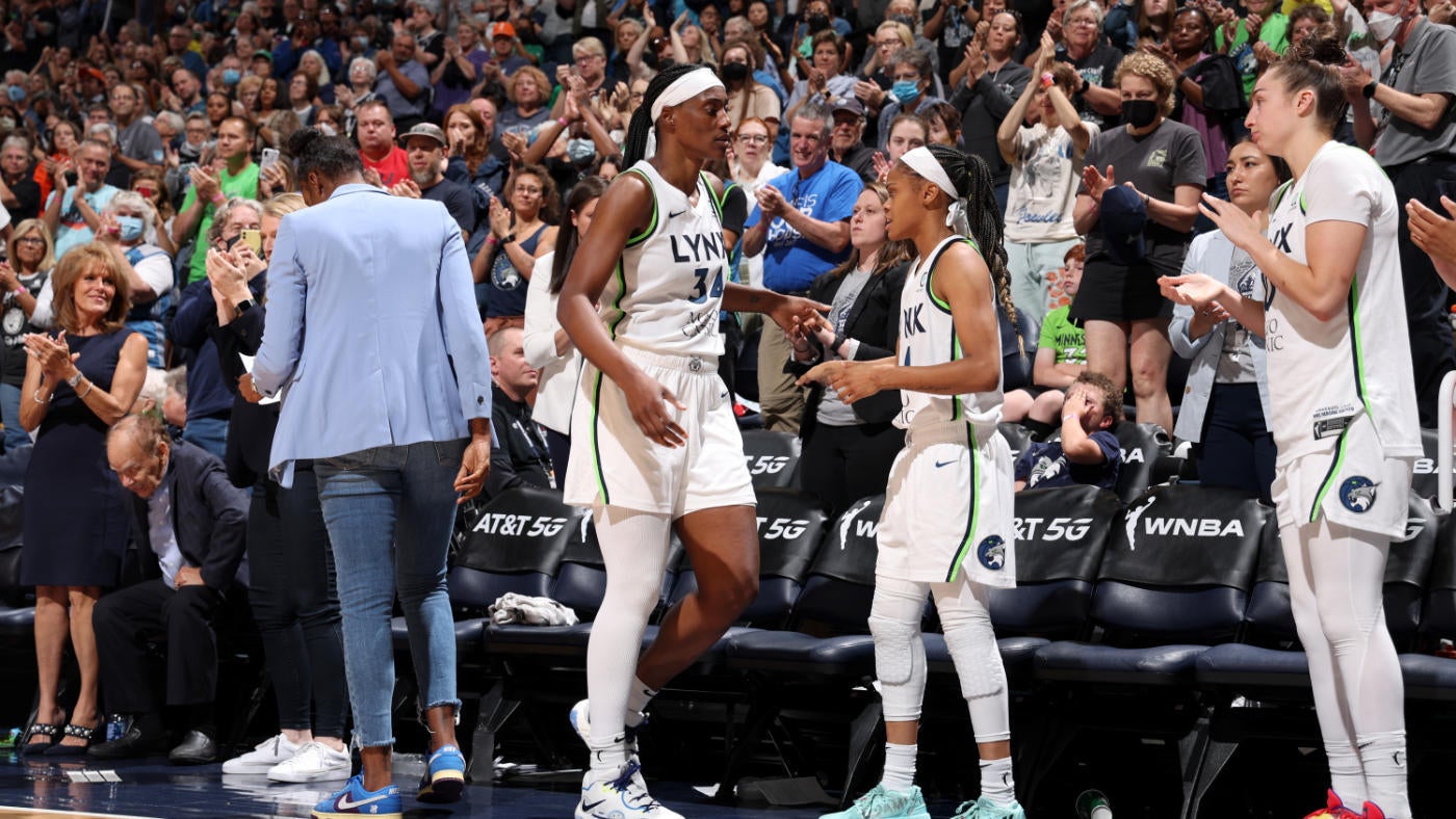 sylvia-fowles.jpg