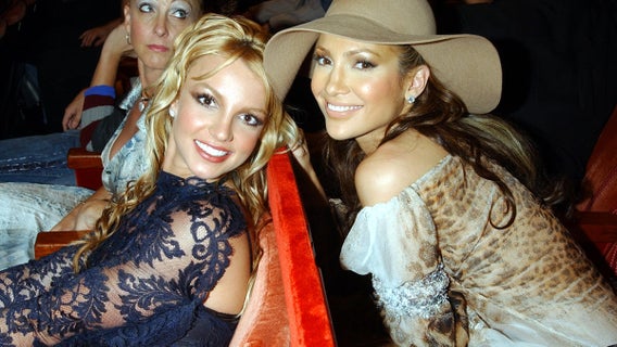 2001 MTV Video Music Awards - Audience and Backstage