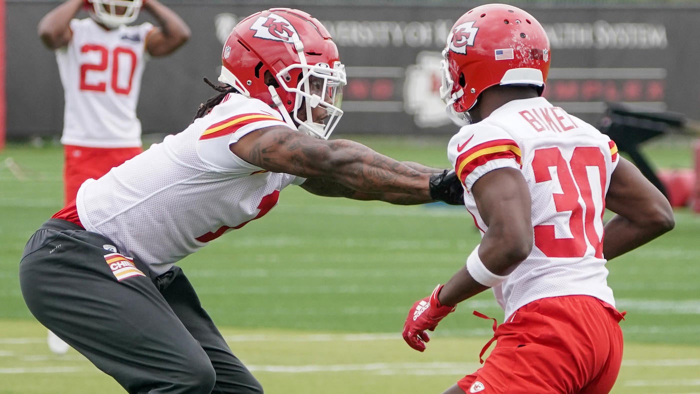 Chiefs cut defensive back Lonnie Johnson three months after trading for him