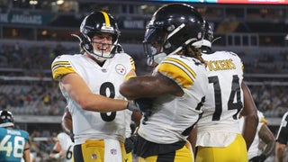Steelers' Mike Tomlin says starting QB job will come down to this