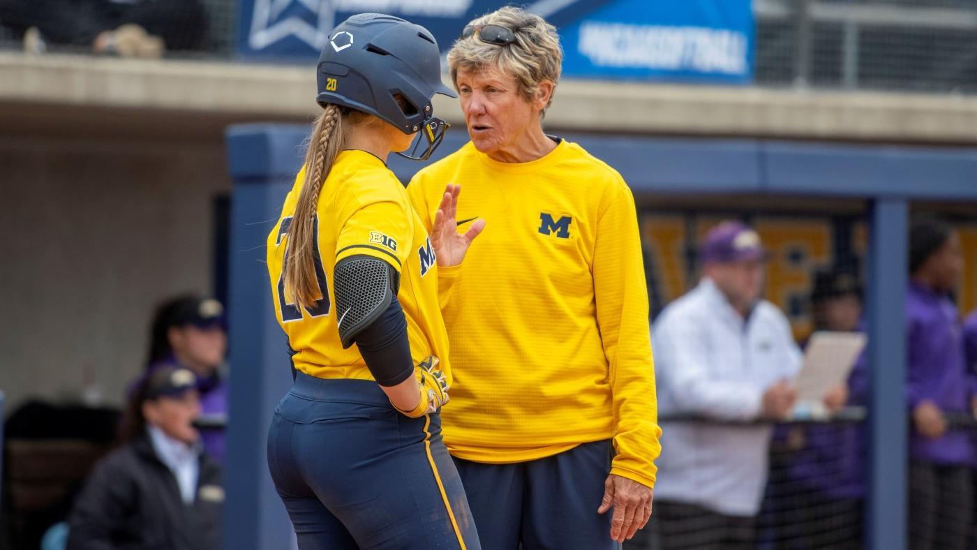 Carol Hutchins USATSI Michigan Wolverines Softball