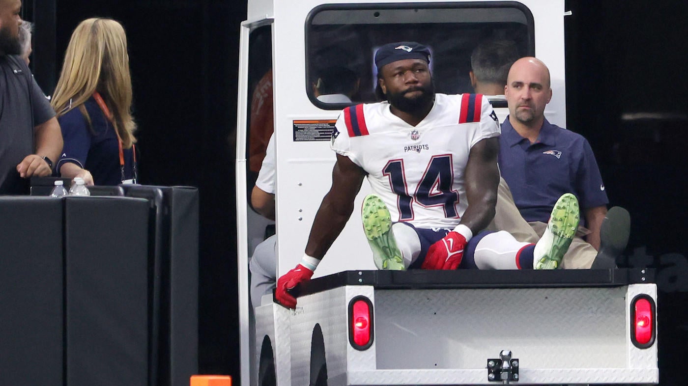 Patriots' Ty Montgomery suffers ankle injury: Bill Belichick gives encouraging update after RB was carted off