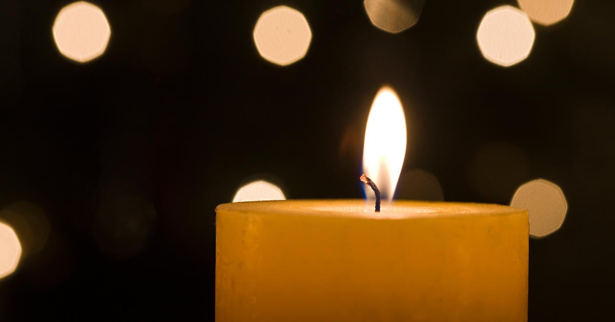 memorial-vigil-candle-death-dead