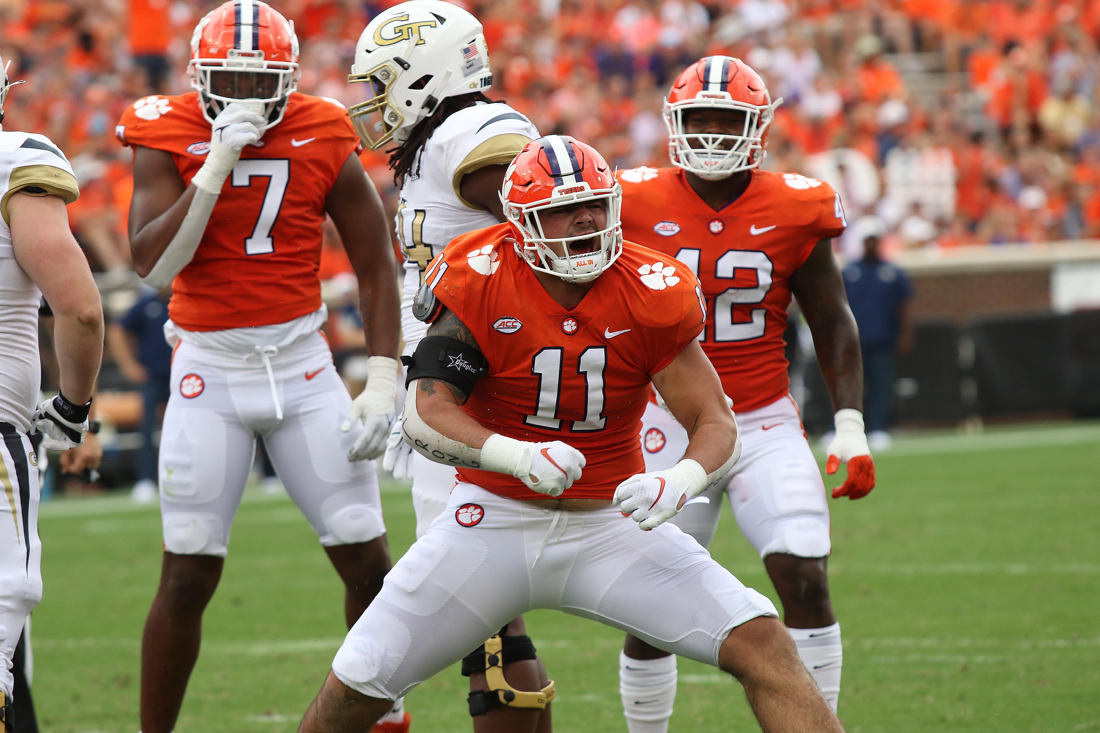 COLLEGE FOOTBALL: SEP 18 Georgia Tech at Clemson COLLEGE FOOTBALL: SEP 18 Georgia Tech at Clemson
