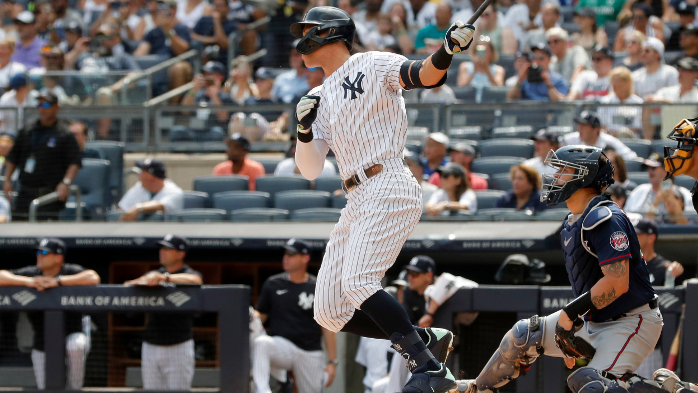 Yankees' Aaron Judge homers for third consecutive game, raises season total to 54