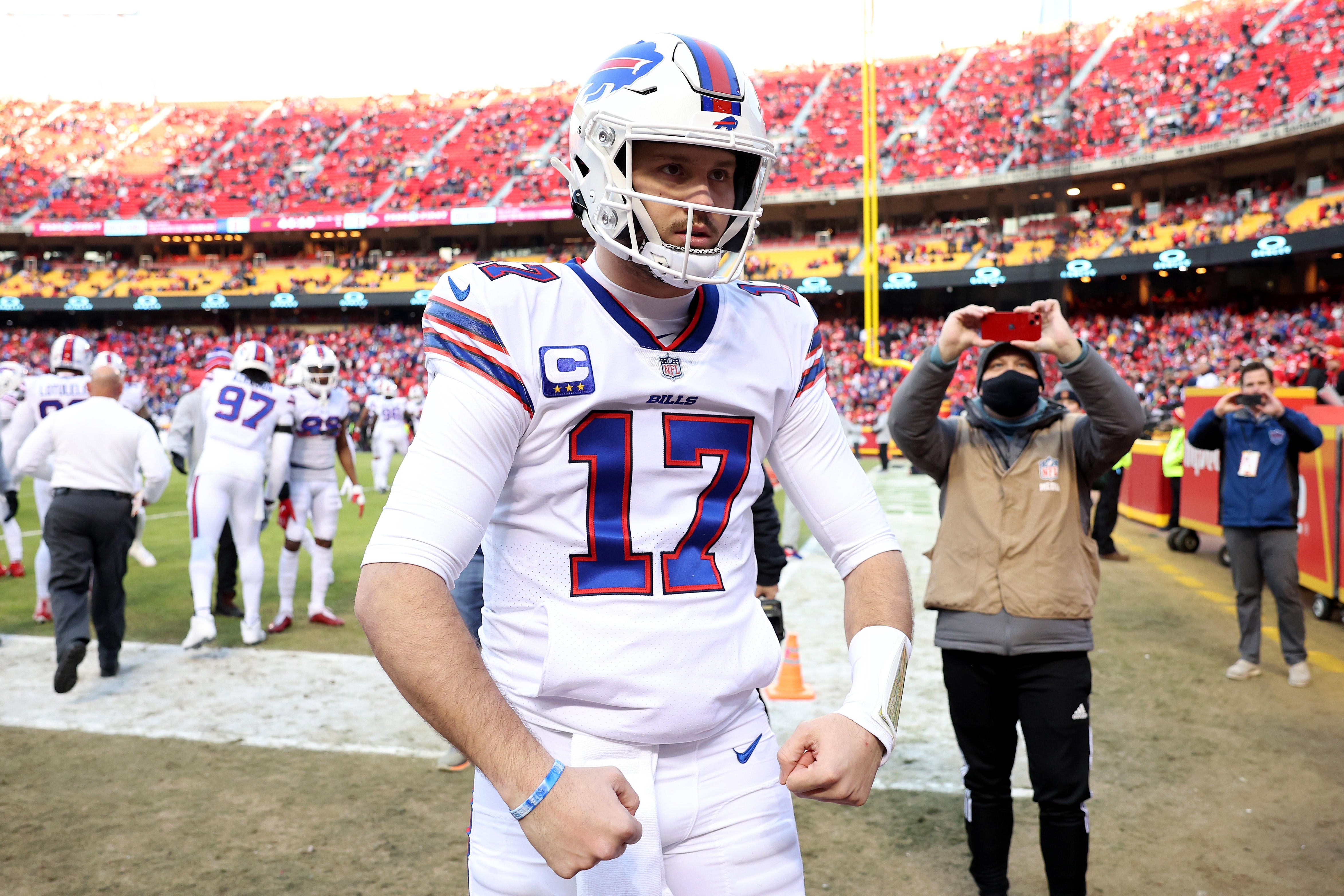 Prisco's Week 1 picks, plus QB Power Rankings and Lamar Jackson and Ravens not close to new deal
