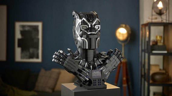 lego-black-panther-bust-top