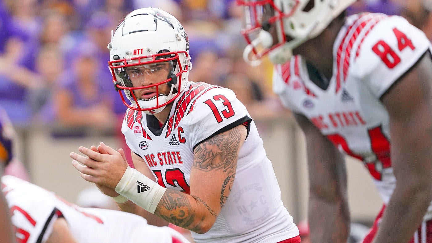usatsi devin leary nc state NC State vs. Connecticut Odds, Line, Betting: 2022 College Football Picks, Week 4 Predictions from Proven Model
