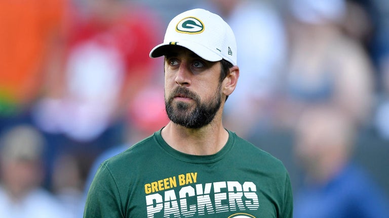 Aaron Rodgers' Vaccination Scandal Mocked During His 'Sundae Conversation' Interview