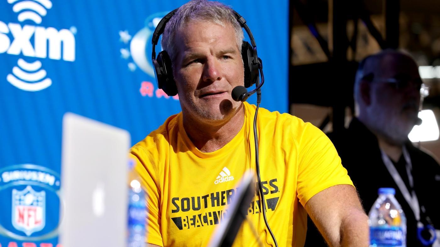 Text messages shed new light on Brett Favre's involvement in Mississippi welfare scandal