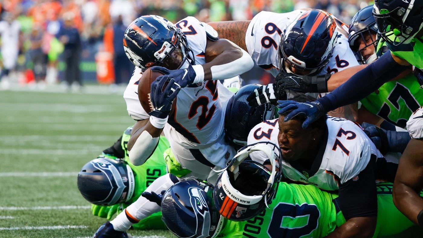 Broncos' Melvin Gordon responds to upset loss to Seahawks: 'We definitely beat ourselves'