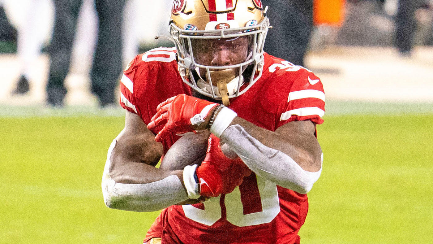 NFL DFS: Optimal DraftKings, FanDuel daily Fantasy football picks, stacks, strategy for Week 5, 2022