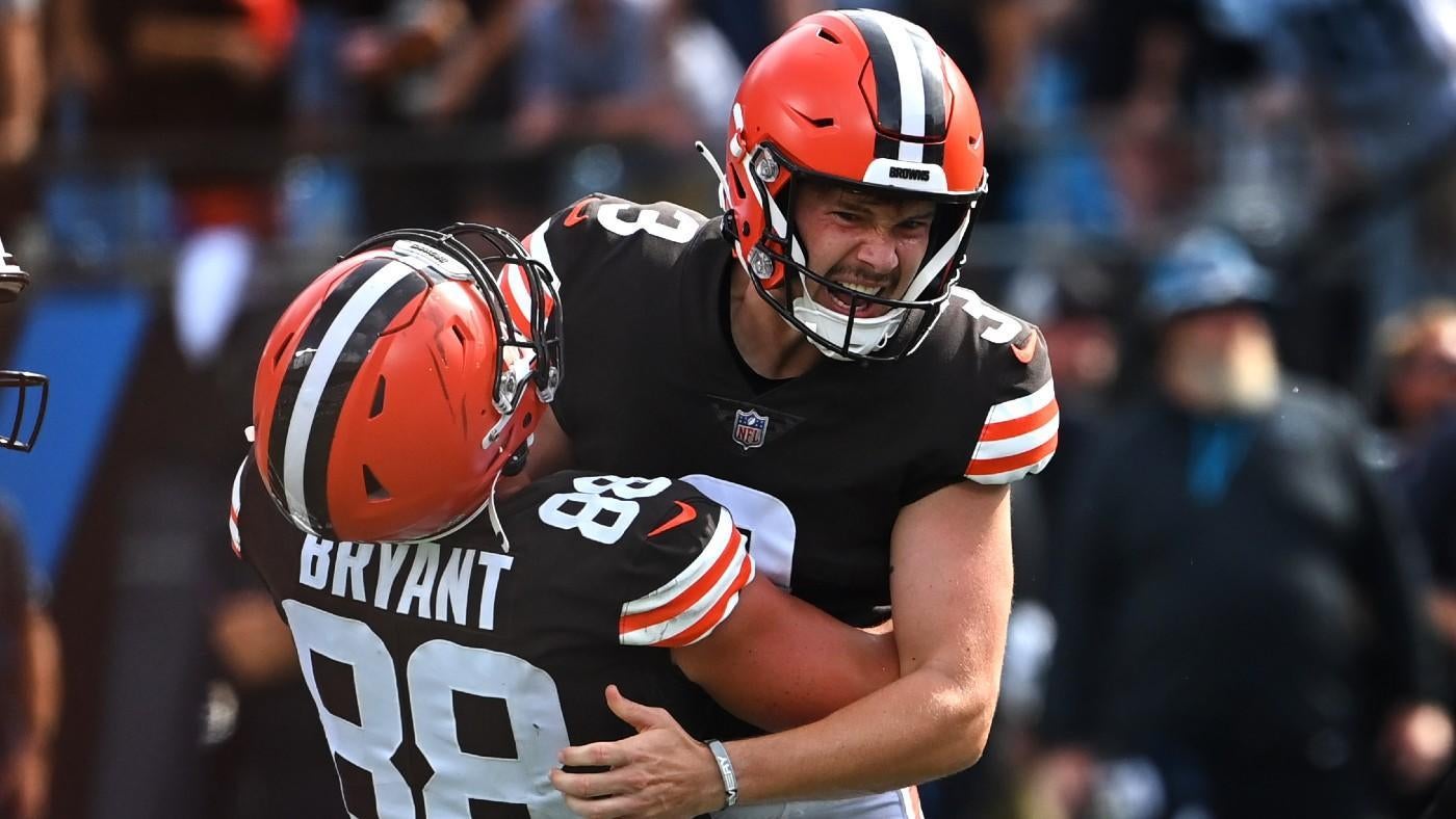 Browns trade backup kicker to Washington for conditional draft compensation, per report