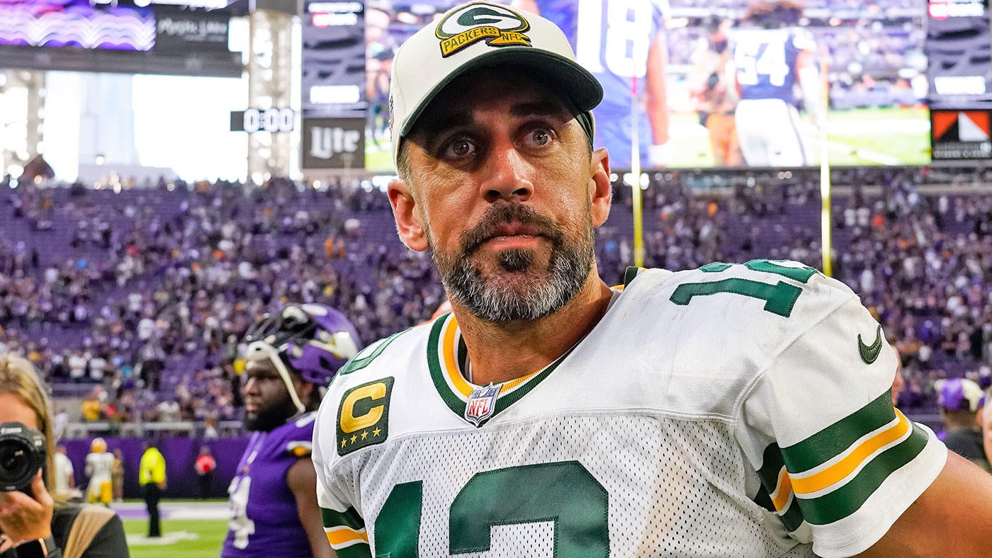 Aaron Rodgers apparently refused to return any phone calls from the Packers general manager this offseason